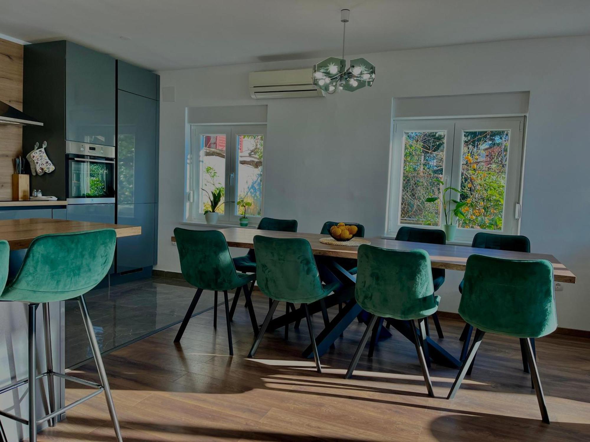 Modern Seaview House Fiore 斯塔利格拉德-帕克利尼卡 外观 照片